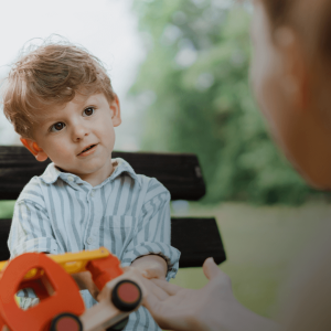 La valutazione e la presa in carico logopedica del neonato e del bambino con difficoltà oromotorie e deglutitorie